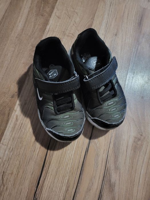 Vând incaltaminte Nike air originali