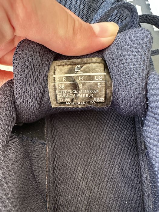 Спортни мъжки обувки