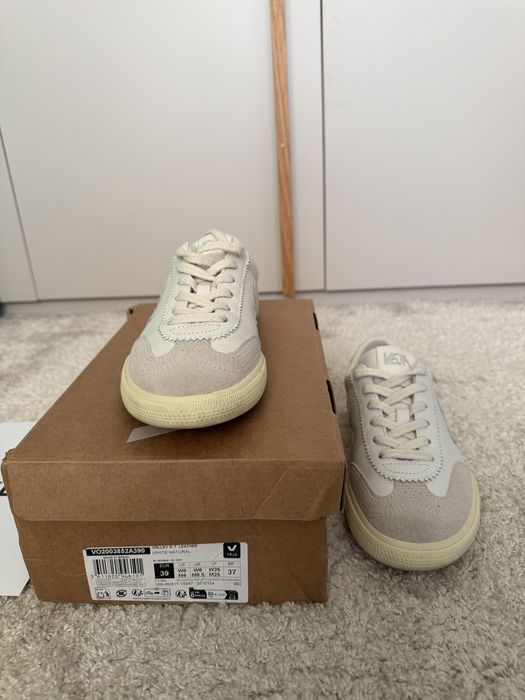 Кожени кецове, Veja, модел Volley, размер 39