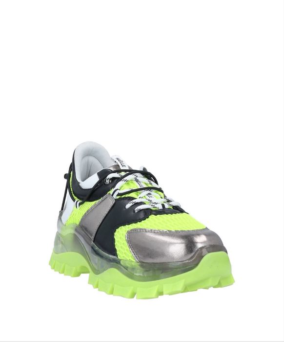 Сникърси Liu-Jo и GAëLLE Paris