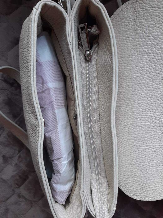 Чанти Antonia Moretti , Nine west, Desigual, Valentino