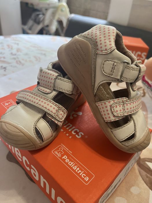 Biomechanics 21 сандали