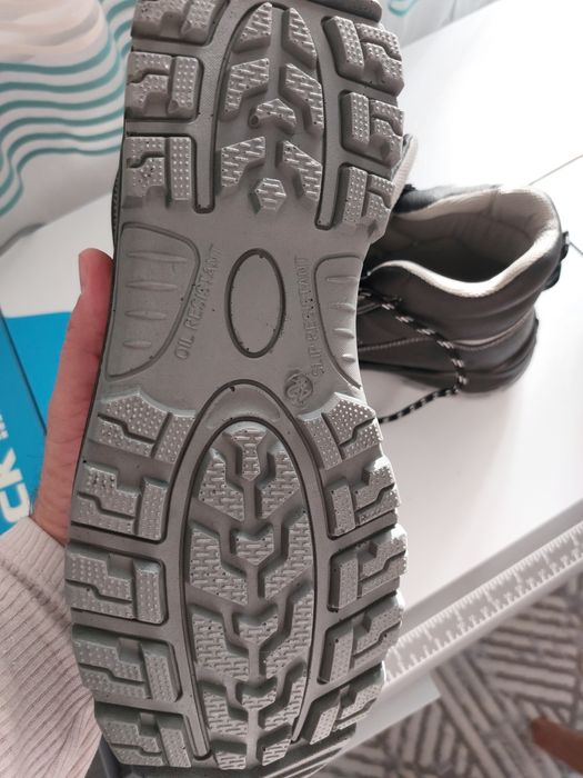 Етик сатылады  жуни жок