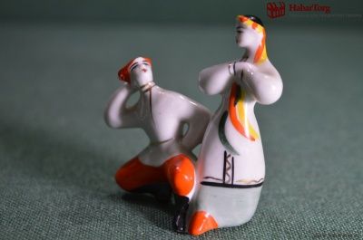 Фарфоровые фигурки Гопак.