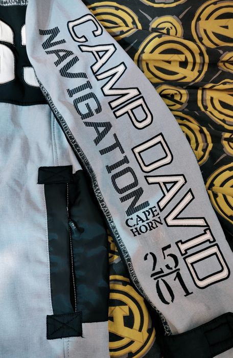 Geci  Camp David softshell.