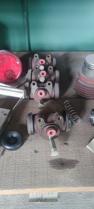 Части за ЗИЛ и ГАЗ 53