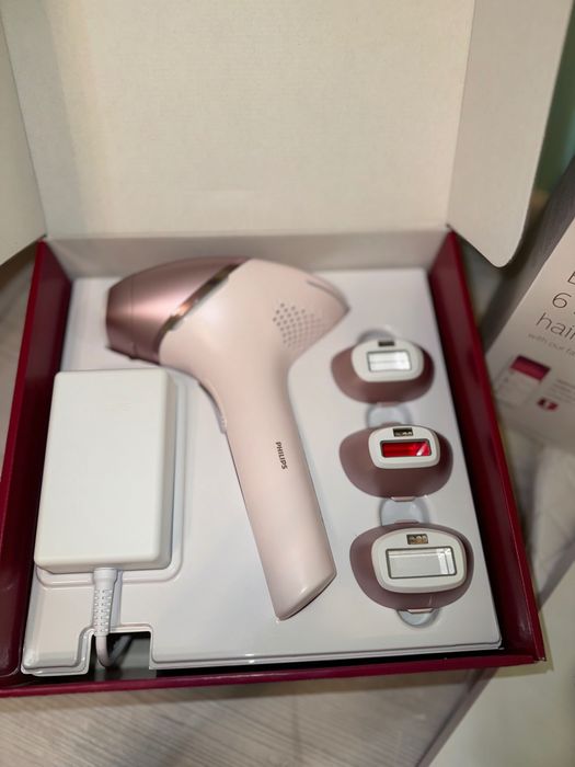 Фотоепилатор Philips lumea ipl9000