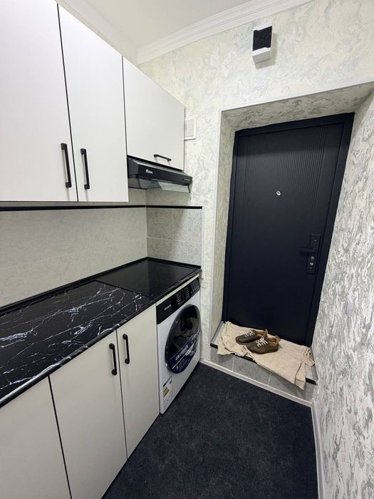 Продаётся Яшнабадский район Улица Мухтара Ашрафий 1/3/4 Рисовый.
Яшнаб