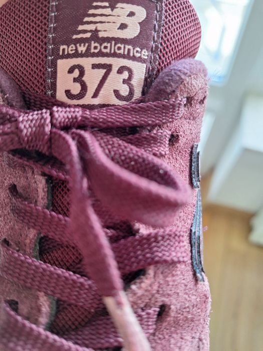 Маратонки New Balance номер 37,5