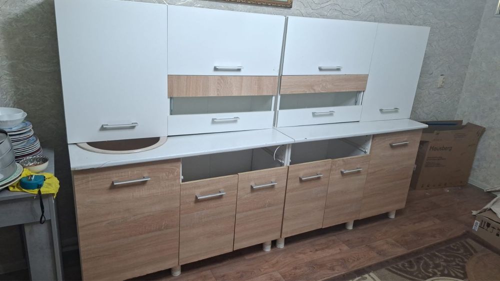 продам кух гарнитур и газ плиту