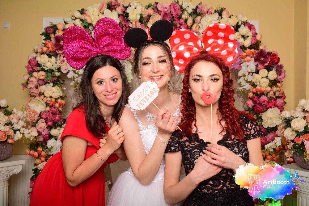 Photobooth / Cabina foto / Oglinda Magica / Selfie 360 / ArtBooth.ro