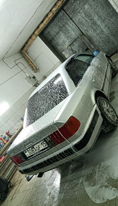 В продаже Audi 100 c4