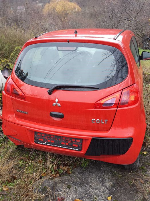 митсубиши колт 1.1 2009г на части