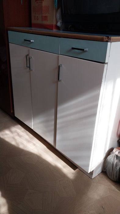 Столы  для  дома