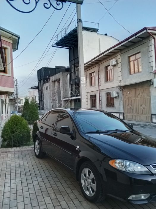 2020-yil qora jentra kraska tozaa