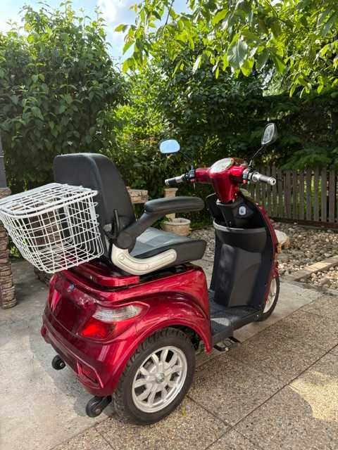 Triciclu electric ZT 15-D utilizat