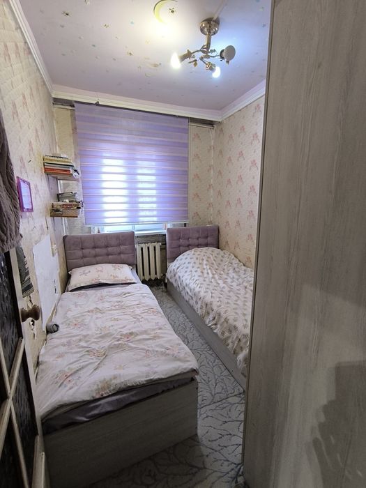 2 х комнатную квартиру Спутник 1.С ремонтом . В деревянном доме. Огоро