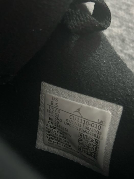 Jordan 4 black cat | size 42