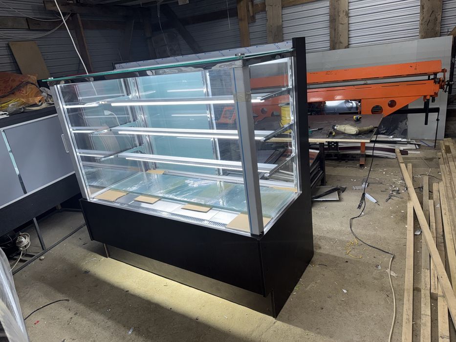 Кондитерский холодилник