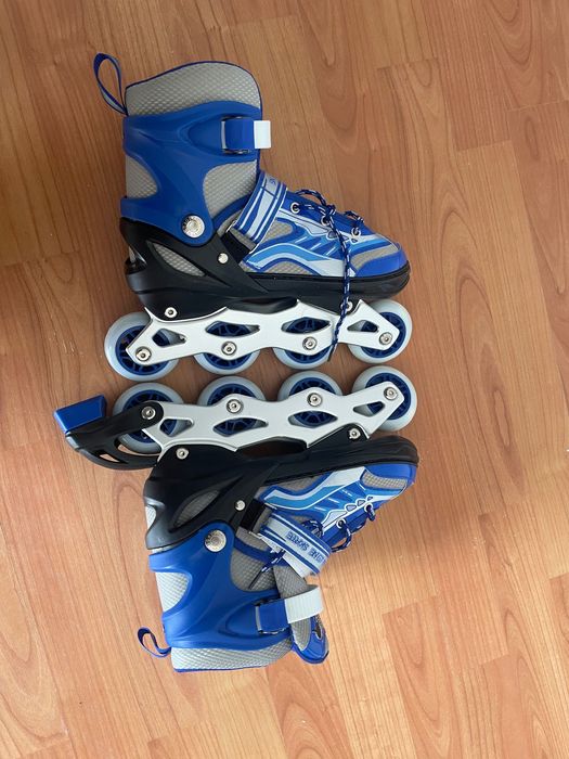 Фамозни Ролери | Adjustable |