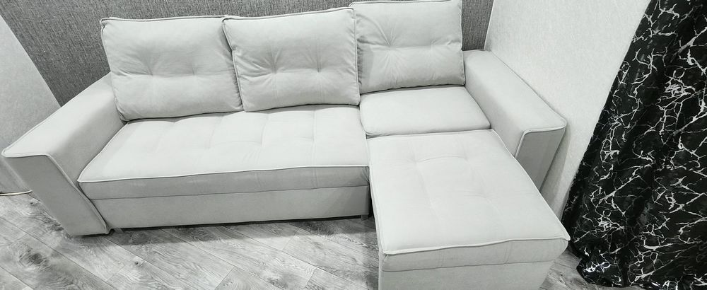 Продам диван Срочно!