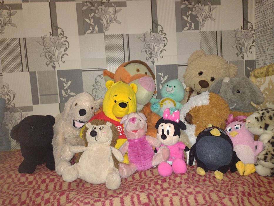 Лот плюшени играчки