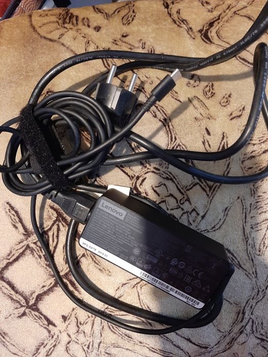 încărcător  20V USB-C Laptop  Lenovo