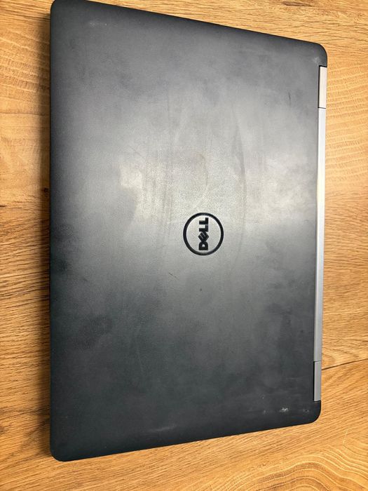 Laptop Dell Latitude E5270