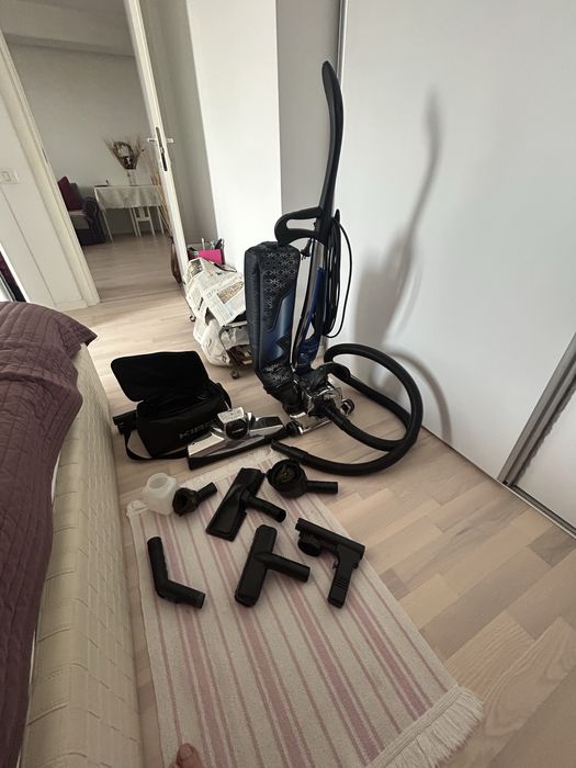 Aspirator Kirby de vânzare – calitate profesională pentru casă curată!