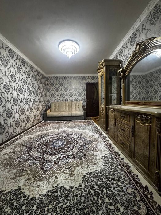 Чирчик 3 м/р 3х сотилади Нархи 40.000$ Бош толов ва паспорт бн Ипотека