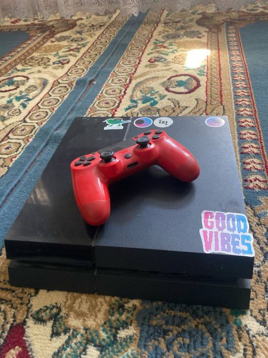 Продам пс 4 читаить описание