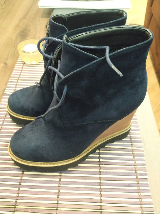 Дамски велурени боти номер 37