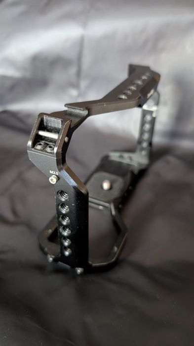 SmallRig cage 2918 за Sony a7III, А7RIII, или А9,