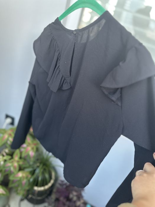 Черна блузка Bershka / размер С