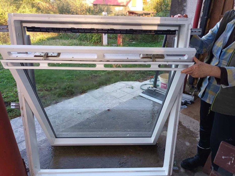 Vand fereastra de mansarda Velux 112x126cm
