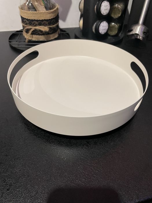 НОВ! Въртящ се метален органайзер