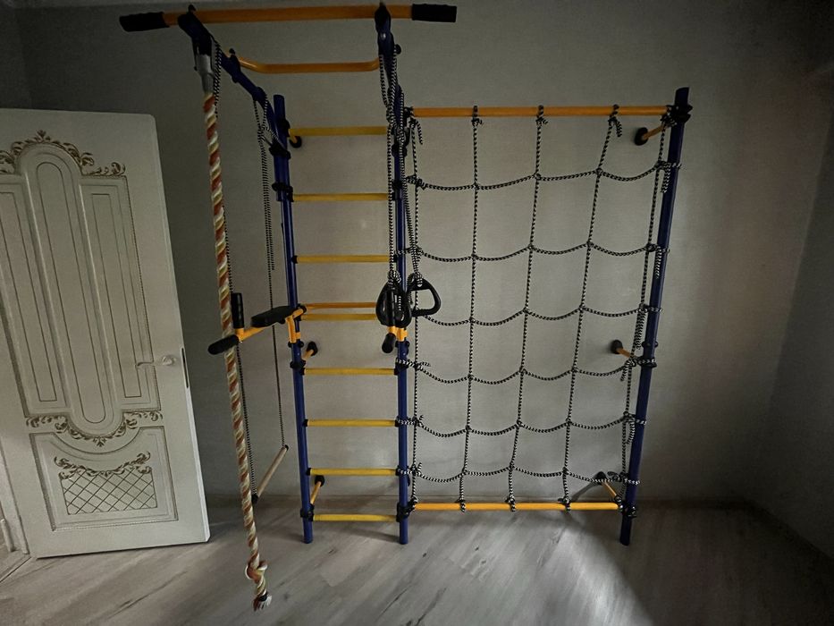 шведская стенка romana