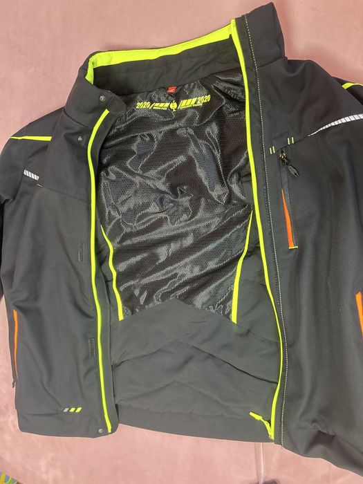 Geaca Strauss pentru primavara toamna iarna