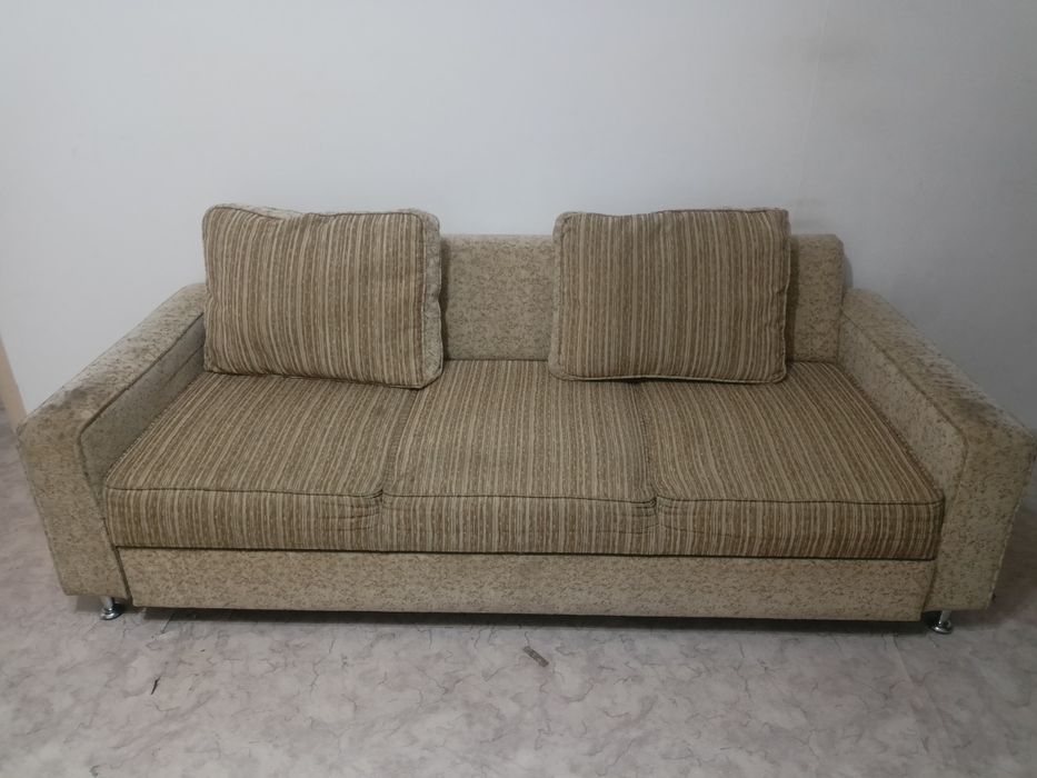 Продам диван бббб