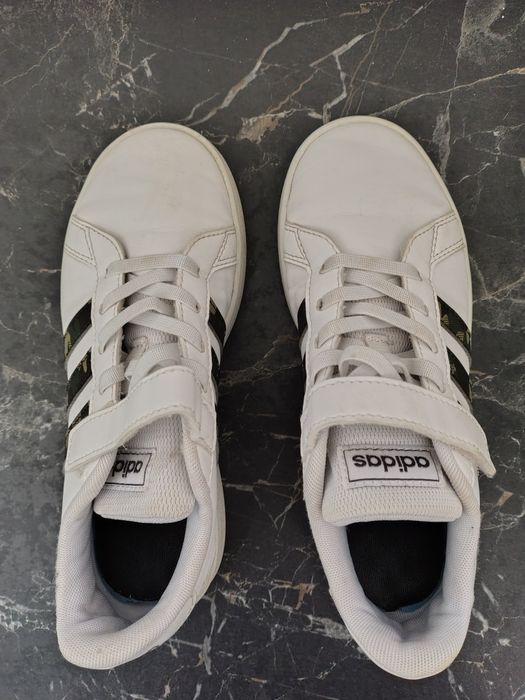 Adidas маратонки