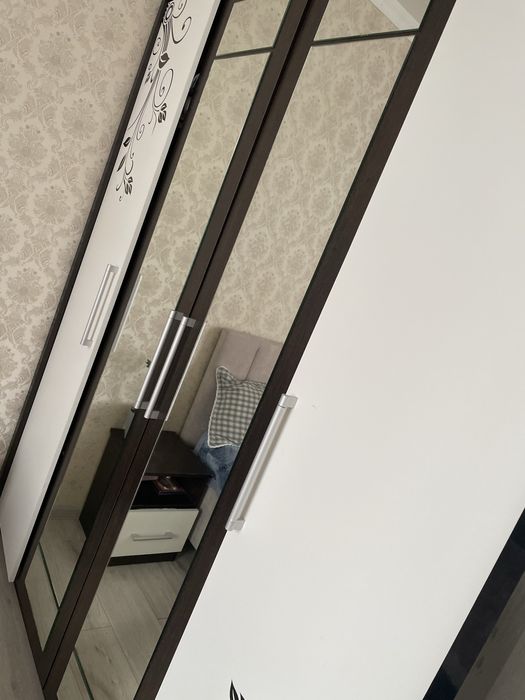 Продаю шкаф комод, тумбочки