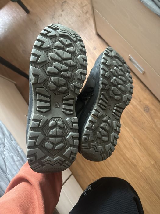 Зимние качественые сапоги