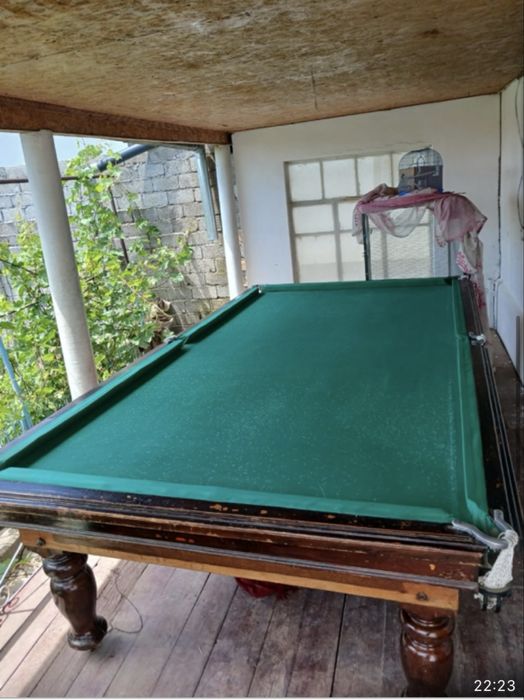 Билярд сатылады.