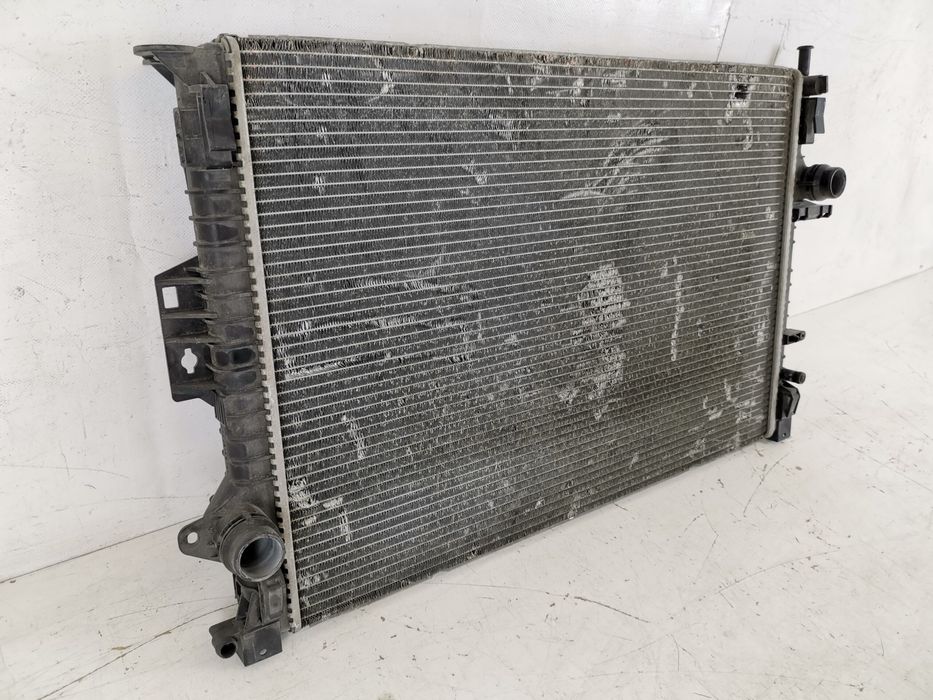 Воден радиатор Форд Мондео МК4 / Ford Mondeo MK4 Оригинален