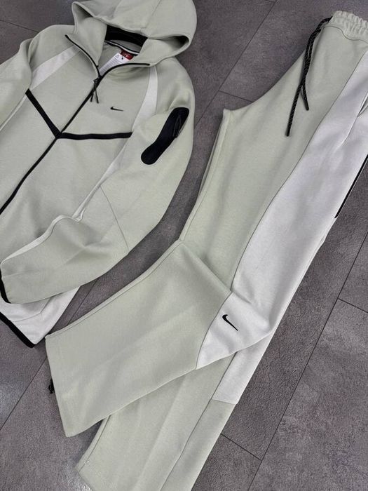 Мъжки екипи Nike Tech Nocta и Windrunner, 3 цвята