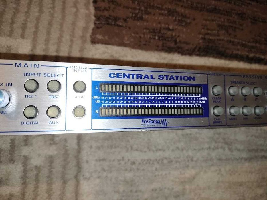 Vand,interfata, placa sunet,muzica,PRESONUS Central Station,