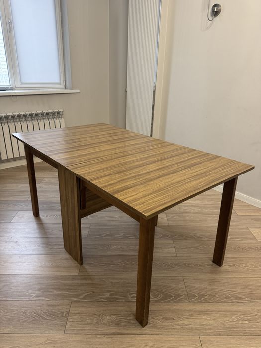 Продается стол трансформер