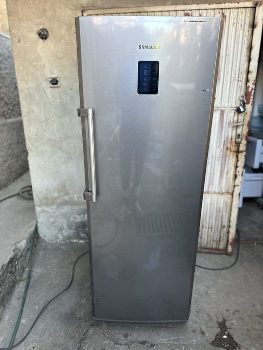 Хладилник Samsung  No Frost