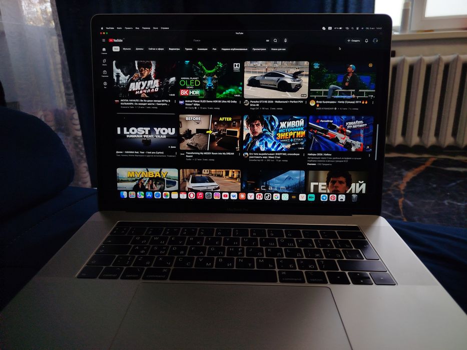Makbook Pro 15 В хорошем состоянии