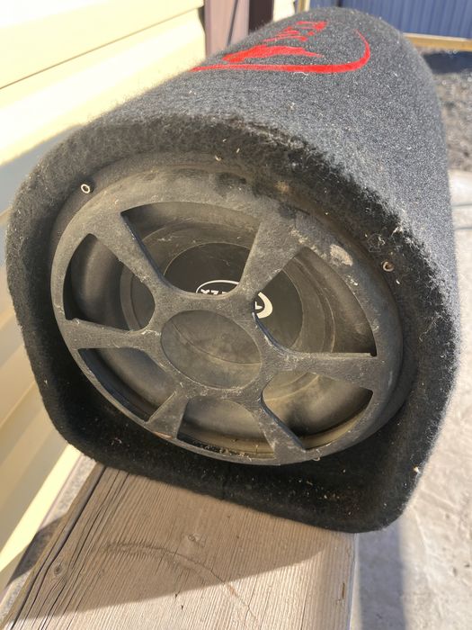 Буфер, сабуфер хорошее состаяние